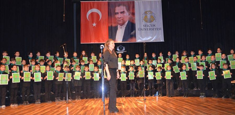 Yöntemli öğrenciler Mevlana'yı andı 5